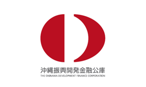 沖縄公庫、データ分析基盤刷新で帳票作成を年間1300時間削減