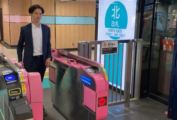 東武鉄道、池袋駅に顔認証改札を導入　既存設備にカメラ追加、手ぶら移動を可能に