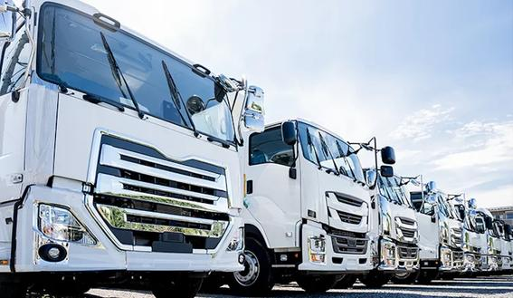 JPロジスティクス、ワークフロー統一で申請フォームを70本に集約　月500件を自動化